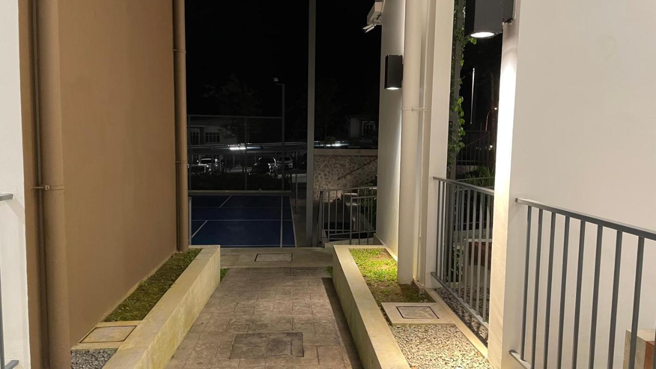 Sandakan Homestay Sea-Forest View Apartment 2R2B 海森雙景公寓 Exterior foto